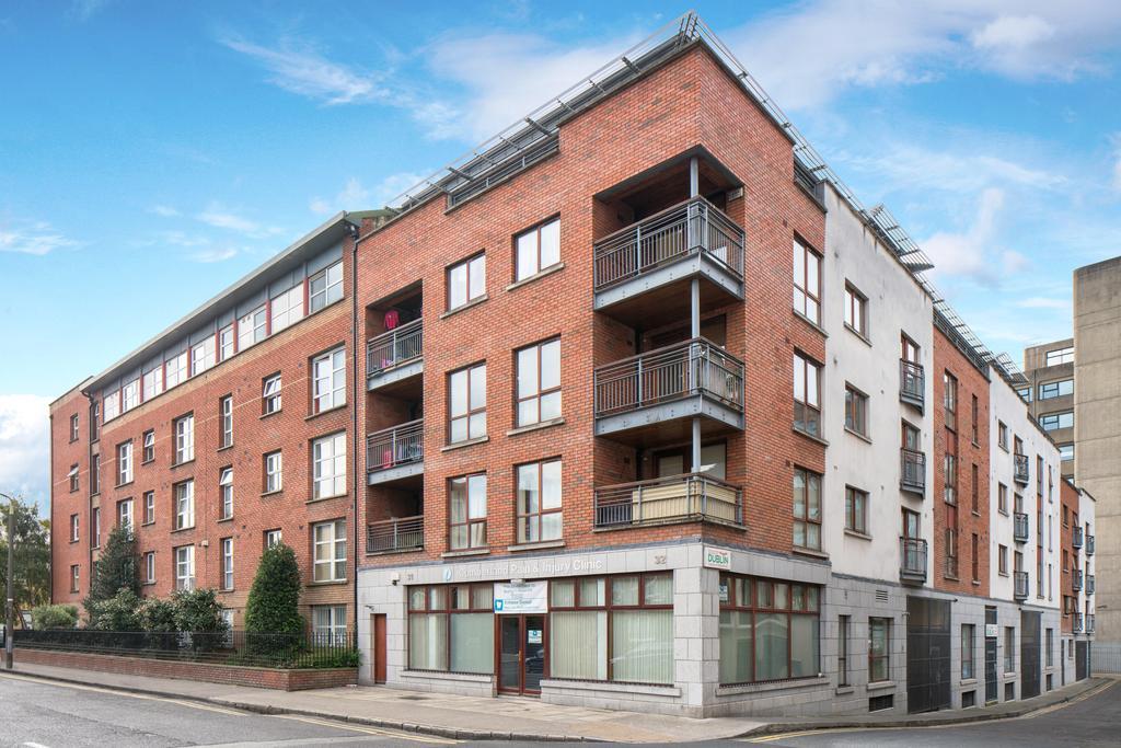 Spacious 2-Bedroom Apartment Near O'Connell St Dublin Exterior foto